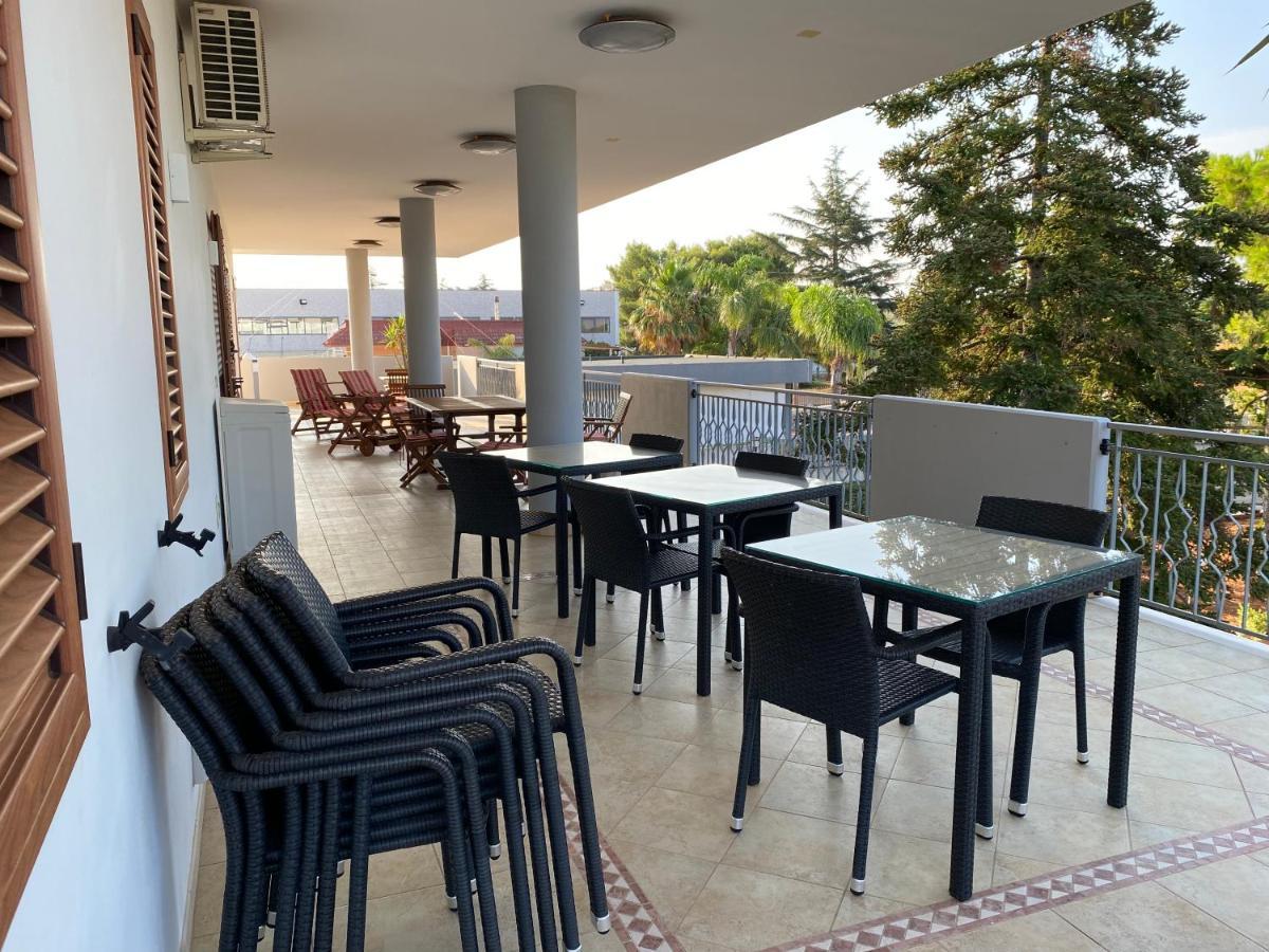 L'Isola Di Francesca Guest House Conversano Exterior photo